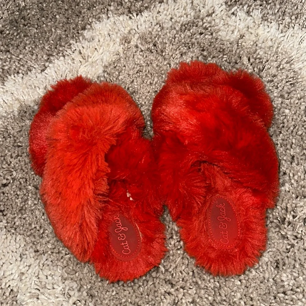 Cat & Jack Slippers